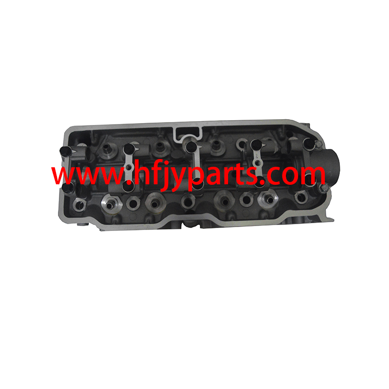 Forklift Engine Parts Cylinder Head for MD192297